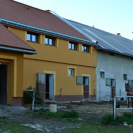Hotel Penzion Eqilon Mělník Exteriér fotografie
